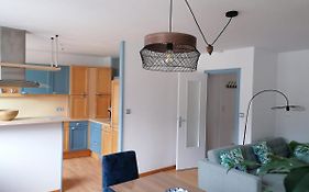 Chez La Vieille